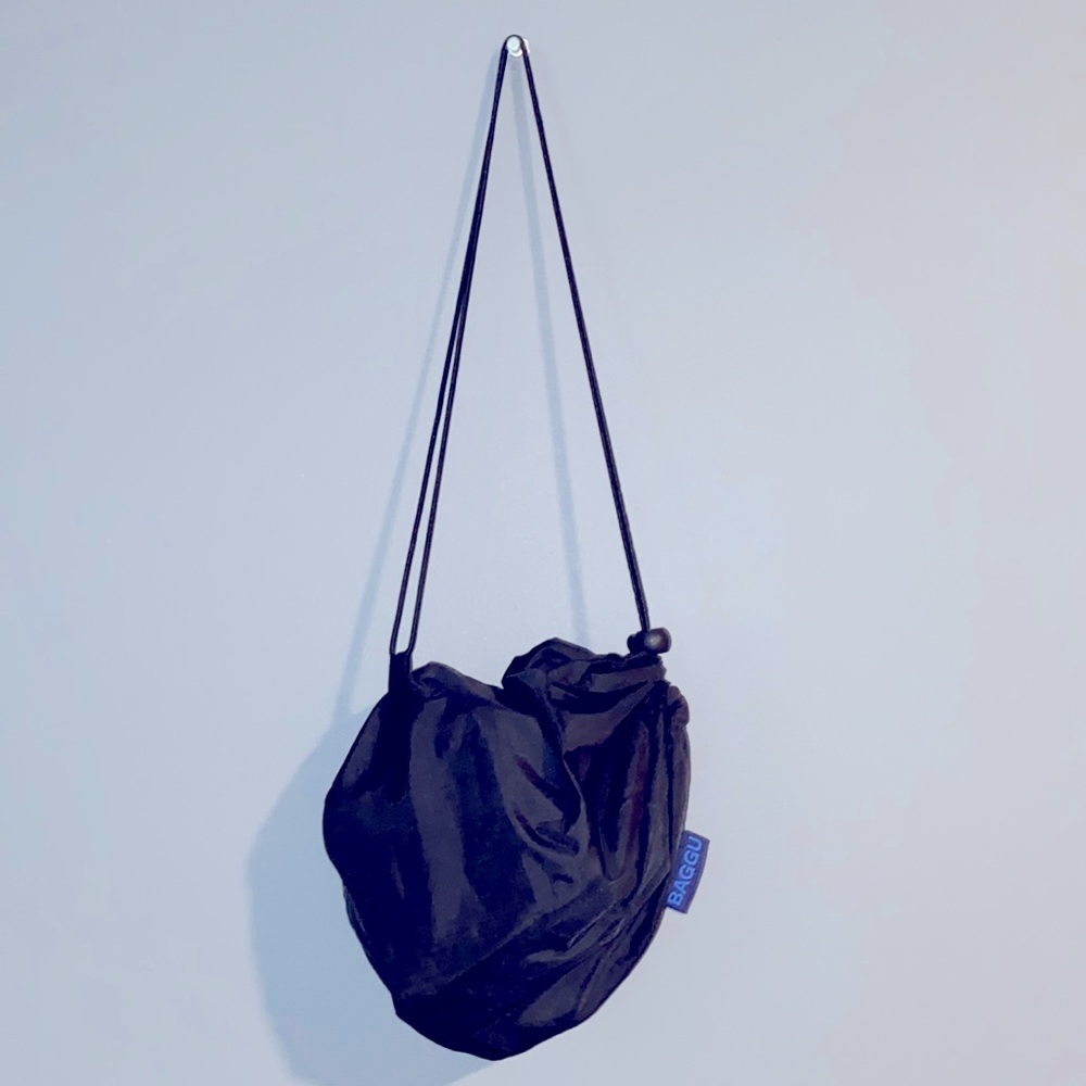 NWOT BAGGU DRAWSTRING POUCH of 5 Neutral Standard Size Reusable Bags